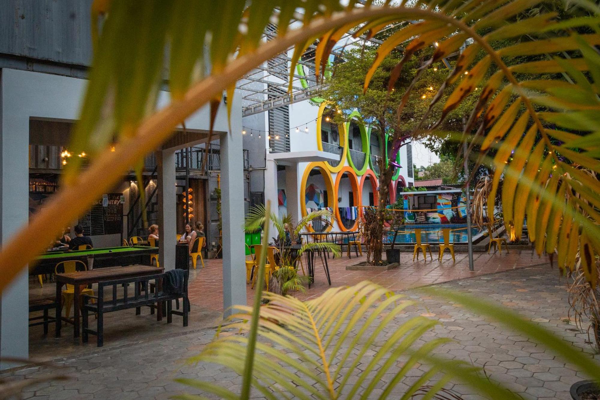 White Rabbit Hostel Siem Reap Ngoại thất bức ảnh